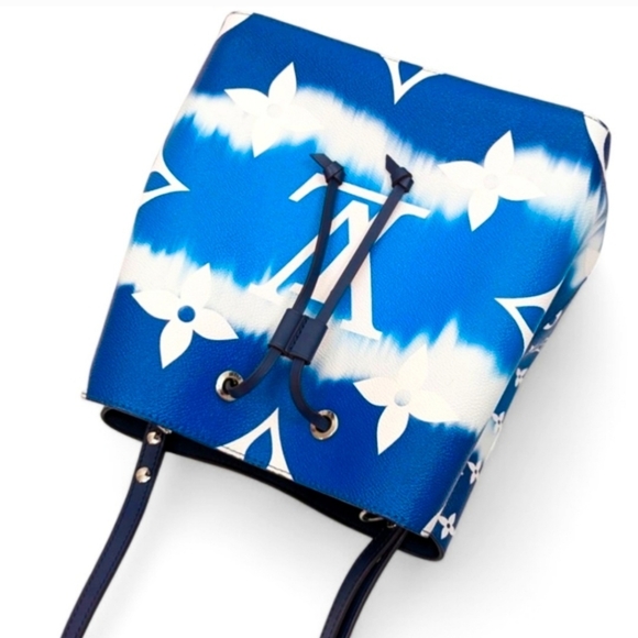 ✨️( Excellent Condition) Authentic Louis Vuitton Neonoe MM Monogram Blue Escale - Picture 3 of 16